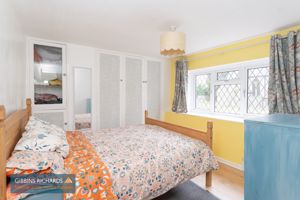Bedroom- click for photo gallery